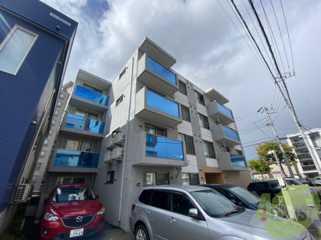 建物外観　札幌市中央区北５条西「アステローペ北円山」