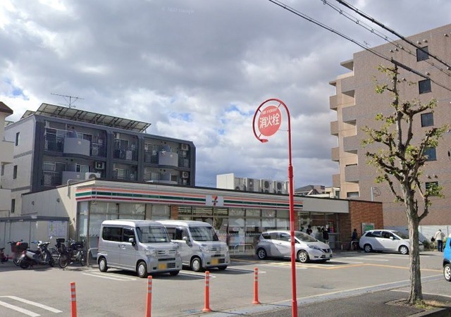 コンビニ　セブンイレブン　尼崎南武庫之荘3丁目店（コンビニ）まで358m
