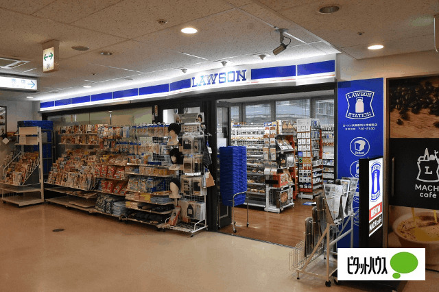 コンビニ　ローソン淀川キリスト教病院店（コンビニ）まで654m