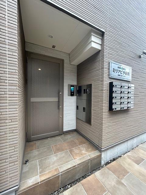 エントランス　オートロックあります