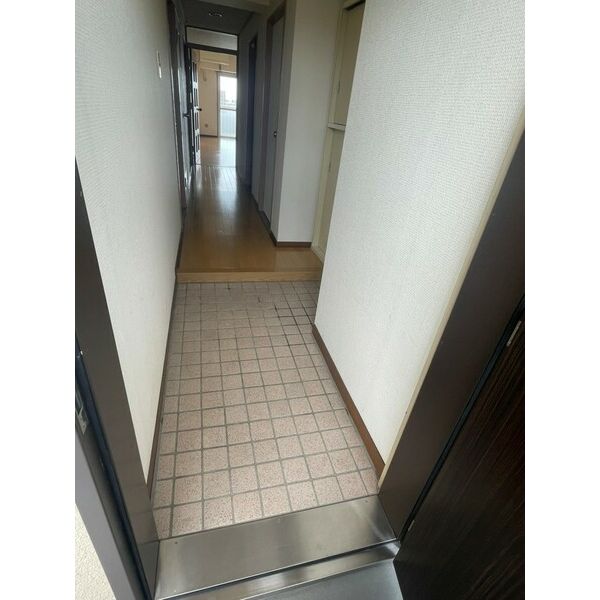 玄関　別室の参考写真です。※現況優先