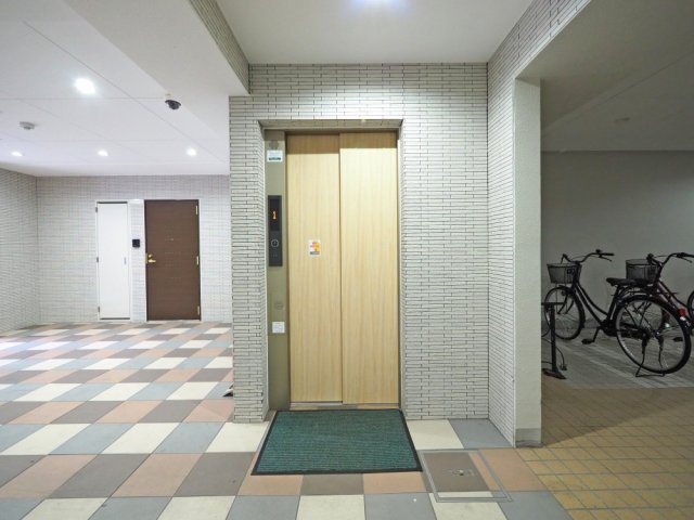 ロビー