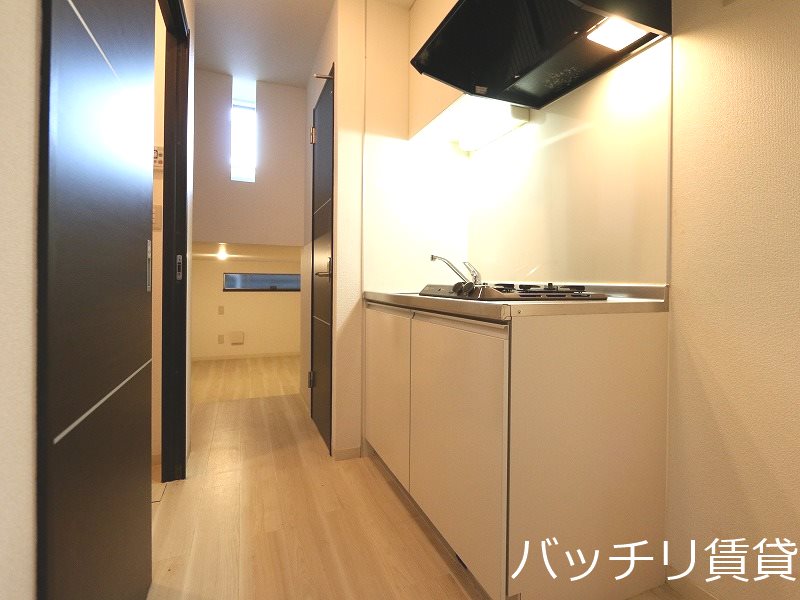 キッチン　画像は同型イメージの為、現況を優先いたします。