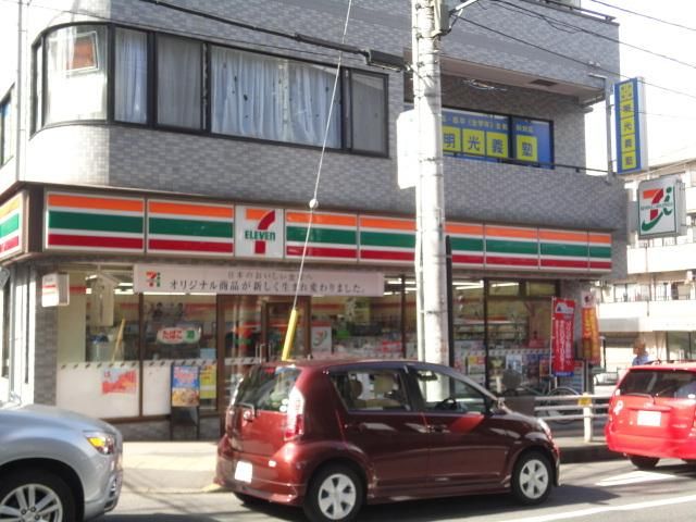 コンビニ　セブンイレブン高尾駅南口店（コンビニ）まで175m