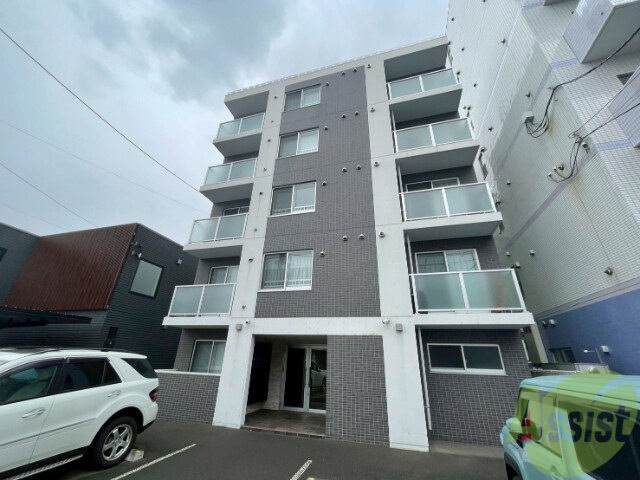 建物外観　札幌市北区北２０条西「エスポワールＮ２０」