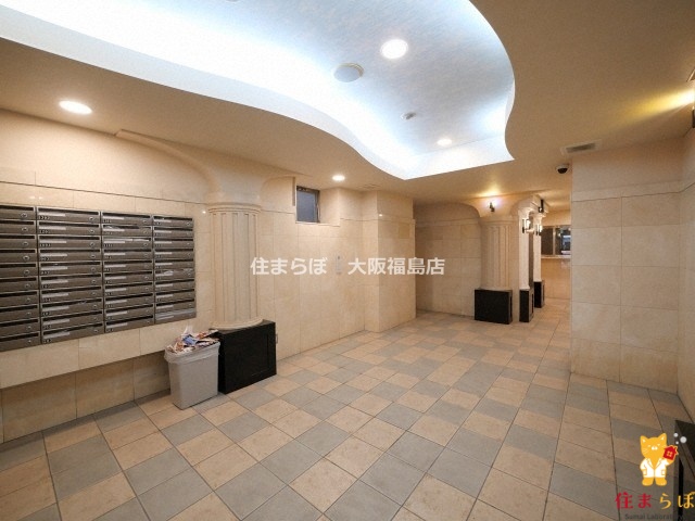 エントランス　共用部の印象も大切に