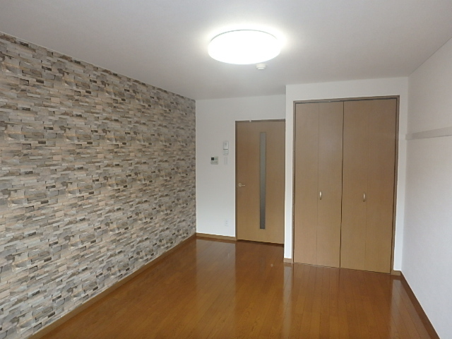 居室・リビング　クロスのデザインはお部屋により異なります。