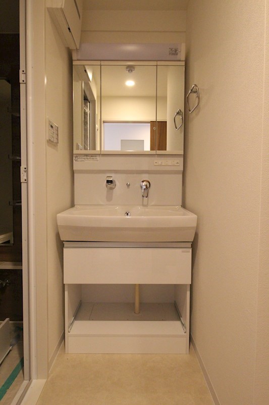 洗面設備　建築時の写真です