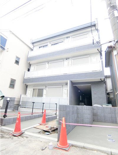 建物外観　【白基調のきれいな内装♪】安心セキュリティ完備おすすめ！