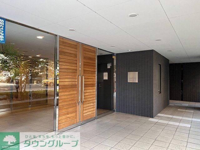 エントランス　エントランス