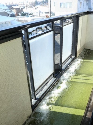 バルコニー　写真は202号室です（参考）