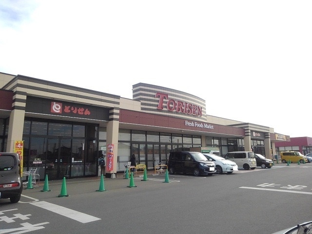 スーパー　とりせん下妻店（スーパー）まで949m
