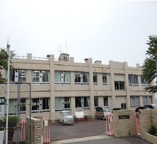 小学校　五日市観音小学校（小学校）まで900m