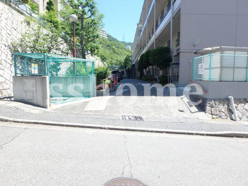 エントランス　建物入口