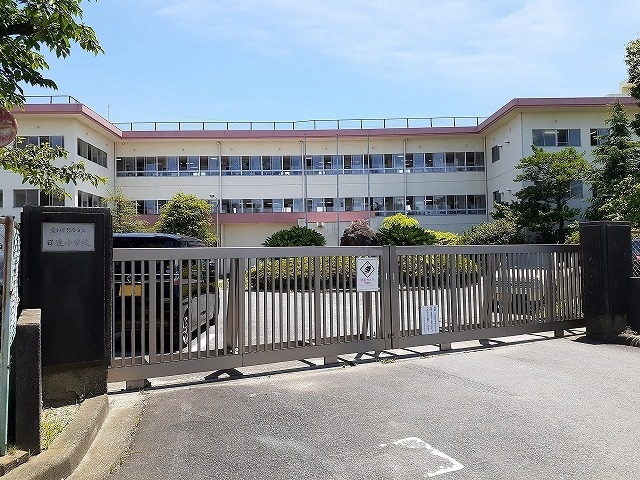 小学校　市立日進小学校（小学校）まで430m