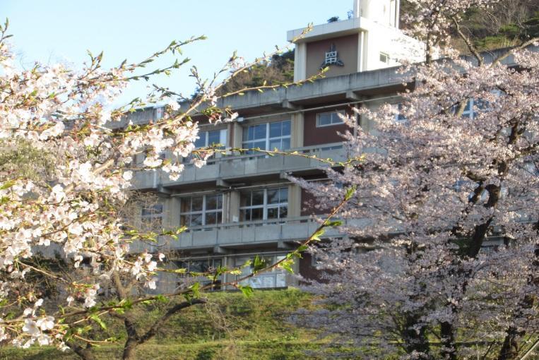 中学校　福島市立福島第四中学校（中学校）まで1000m