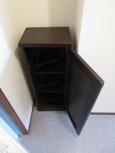 収納　同物件他号室の写真です