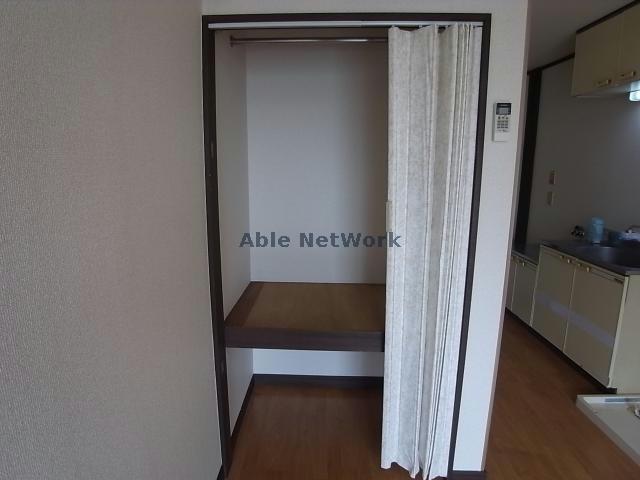 収納　※別部屋参考写真