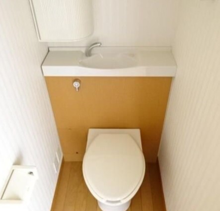 トイレ　※別部屋参考写真