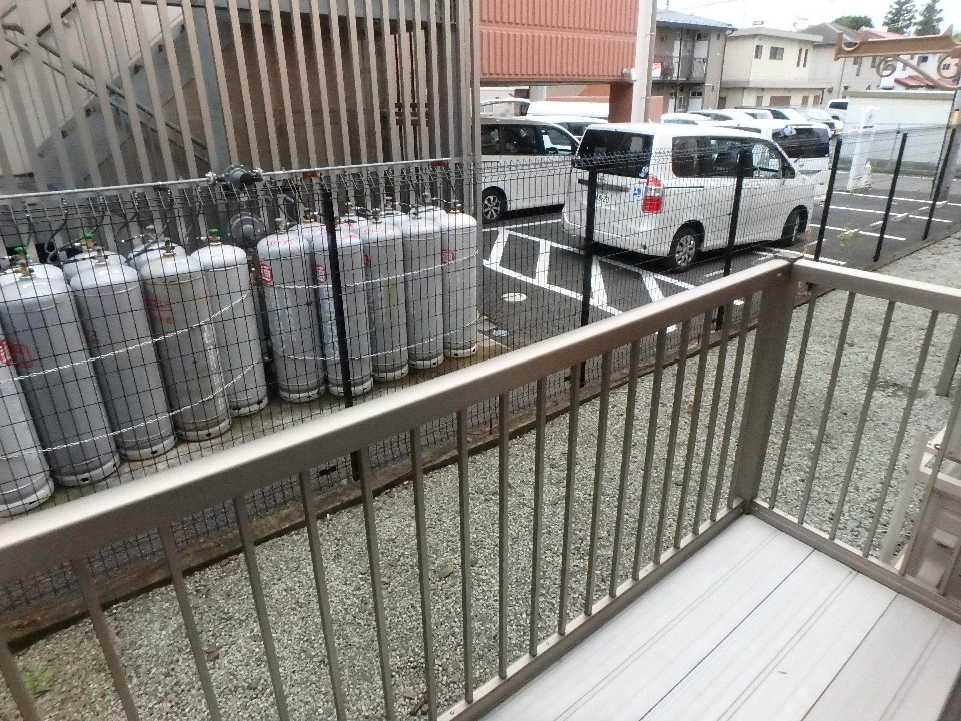 バルコニー　南向きのベランダです