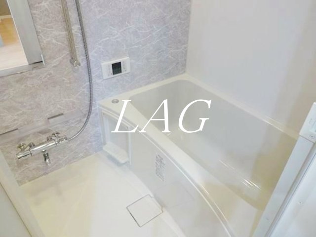 バス・シャワールーム　お風呂です。