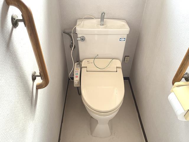 トイレ　トイレ