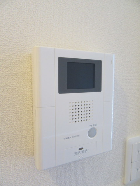 セキュリティ　★訪問者が一目で確認できるＴＶモニターホン★