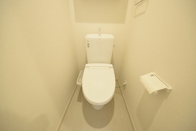 トイレ　トイレ