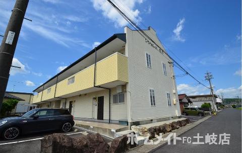 建物外観　外観写真（昼）