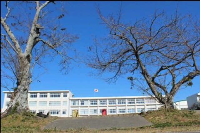 小学校　牧之原市菊川市学校組合立牧之原小学校（小学校）まで2059m
