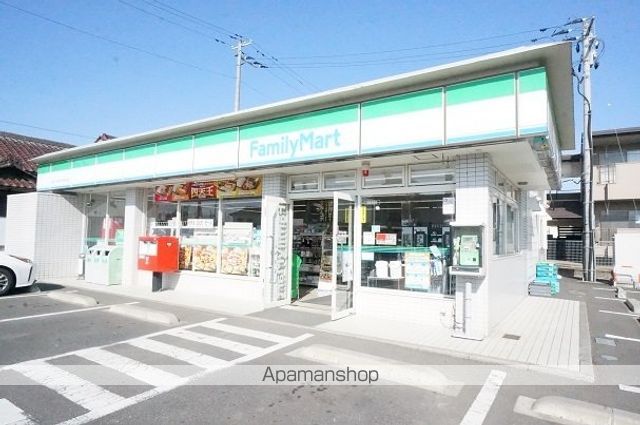 コンビニ　ファミリーマート小原田中学校前（コンビニ）まで450m