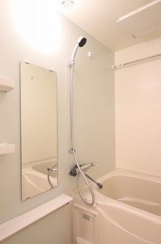 バス・シャワールーム　バス※別部屋参考写真