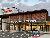 スーパー　フレスタ東雲店（スーパー）まで870m