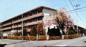 中学校　下小路中学校（中学校）まで784m