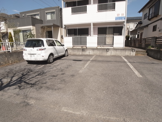 駐車場　駐車場