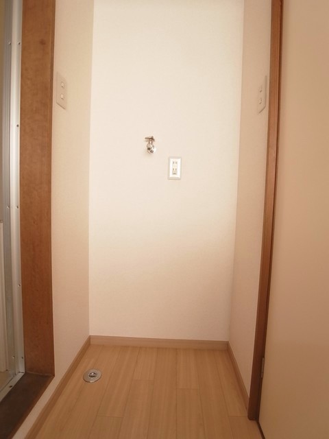 洗面設備　室内洗濯機置き場