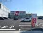 ドラックストア　スギ薬局四日市中央店（ドラッグストア）まで401m