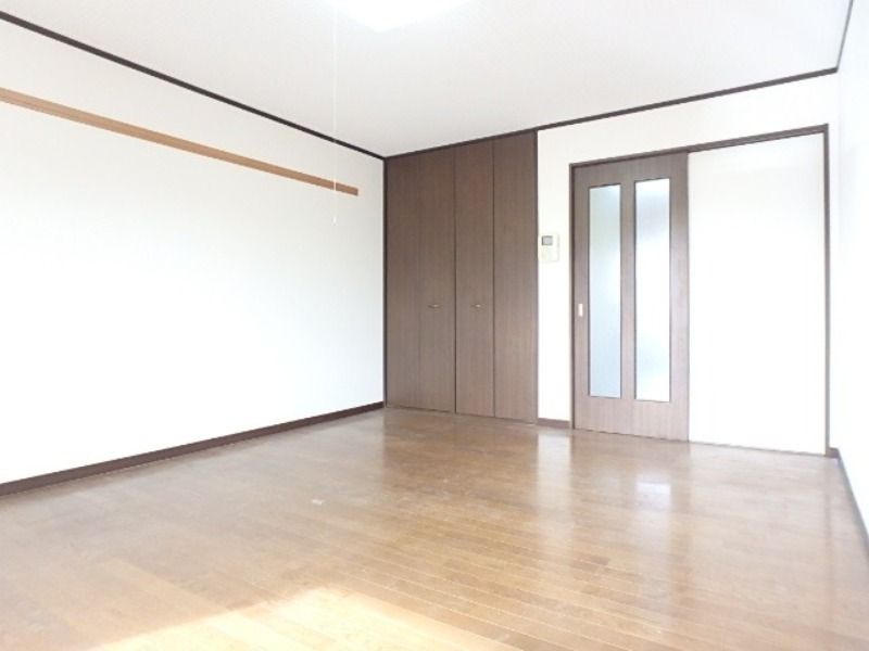 居室・リビング　図面と現状に相違がある場合には現状を優先