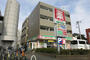 ドラックストア　ウエルシア日野万願寺店（ドラッグストア）まで419m
