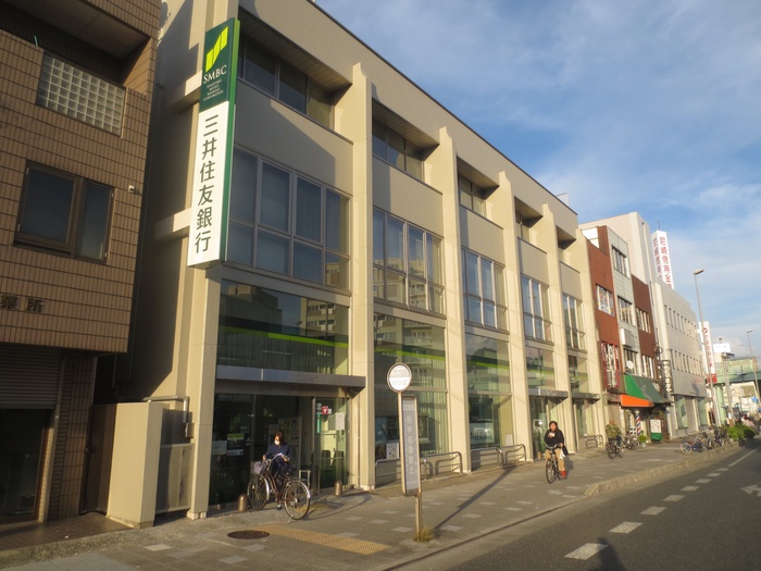 銀行　三井住友銀行（銀行）まで120m