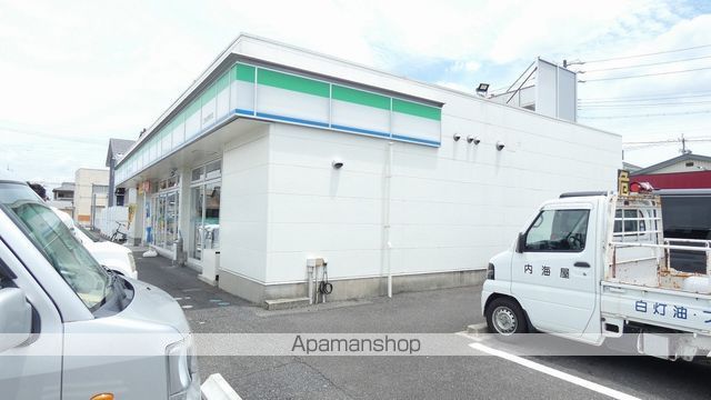 コンビニ　ファミリーマート江南前野町店（コンビニ）まで1587m
