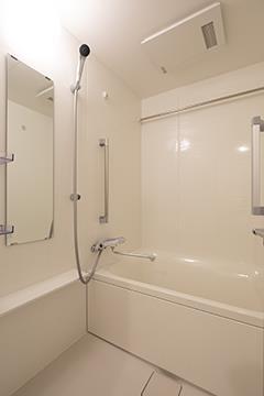 バス・シャワールーム　バス※別部屋参考写真