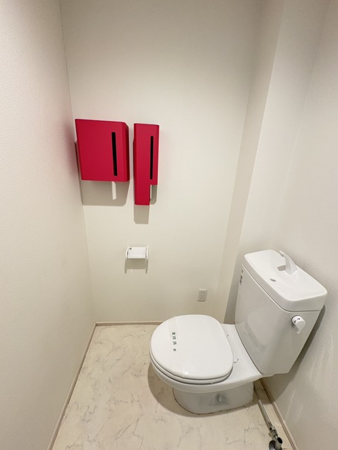 トイレ　別部屋参考写真です