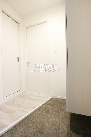 玄関　住まいの顔ともなる玄関