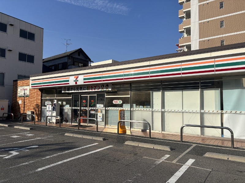 コンビニ　セブンイレブン大阪太子橋1丁目店（コンビニ）まで405m