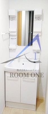 洗面設備　洗面台です。