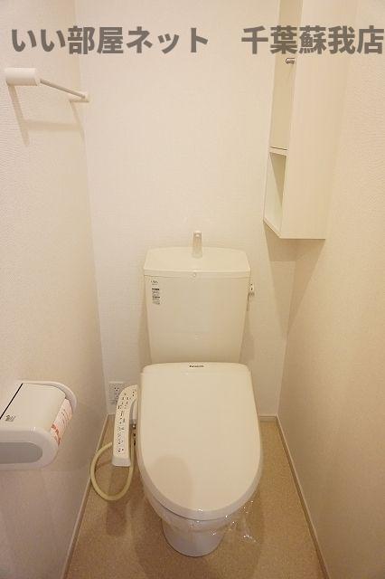 トイレ　ゆったりとした空間のトイレです