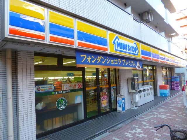 コンビニ　ミニストップ入谷2丁目店（コンビニ）まで125m
