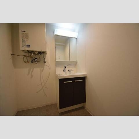 洗面設備　詳細は、ウィンドワード菊水店までご相談下さい。