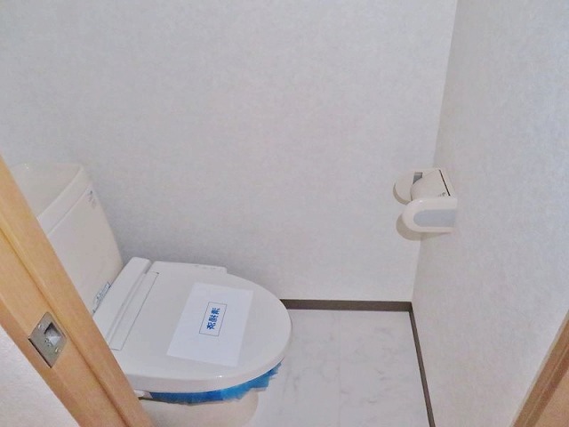 トイレ　シャワートイレ